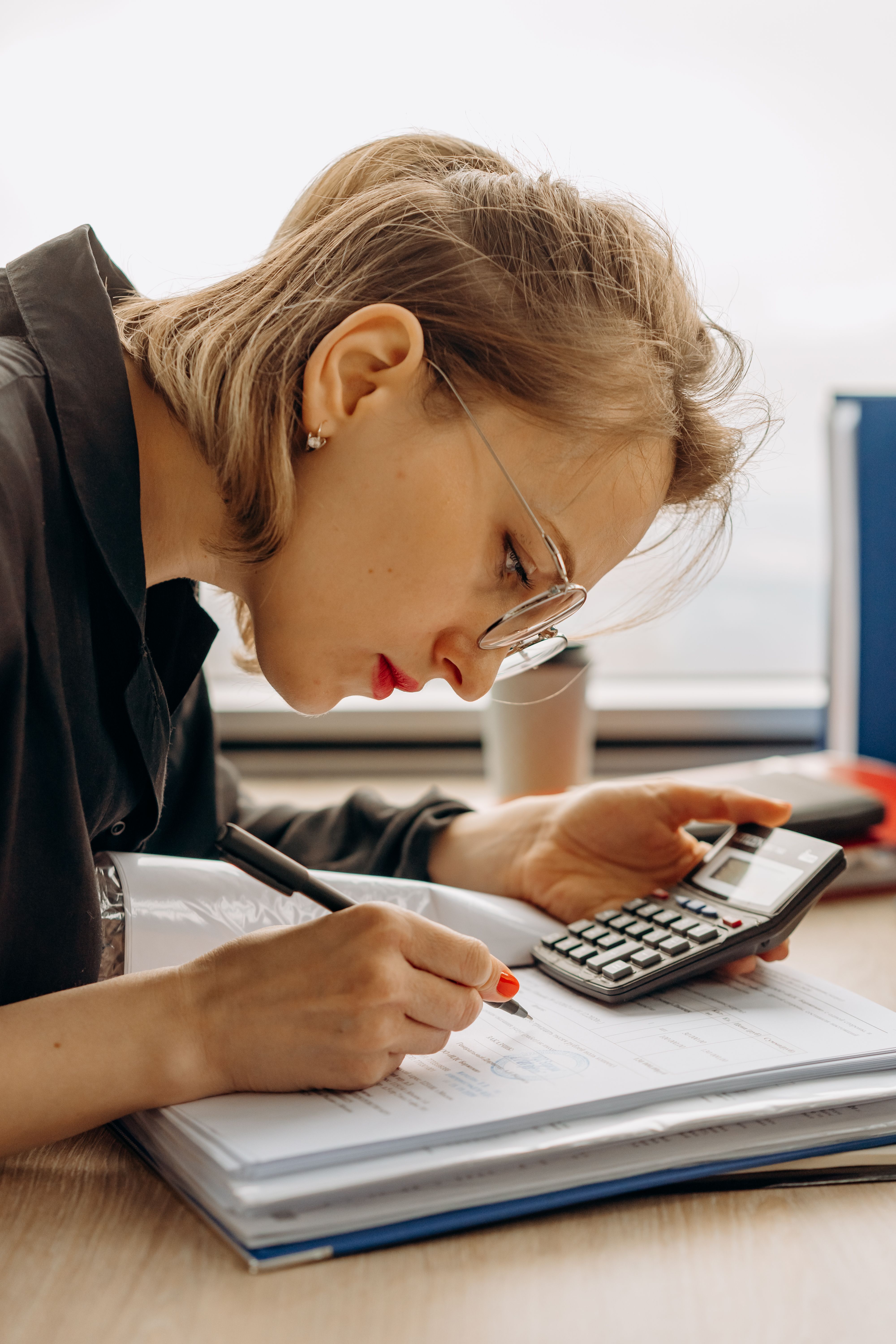 Organizing documents into a clear, complete response